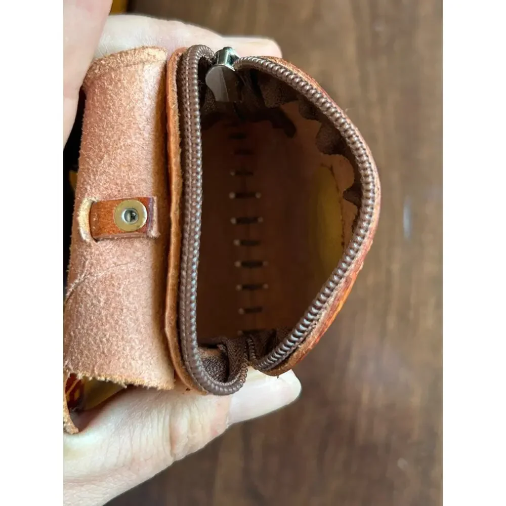 Hawaii leather owl